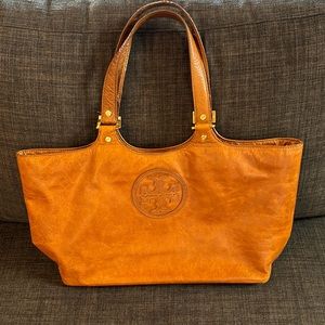 Leather Tory Burch bag